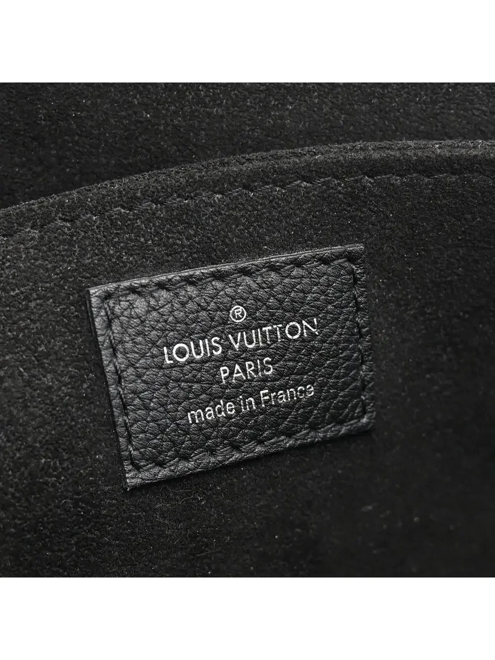 Louis Vuitton Soft Calfskin My Lockme #322706L15B